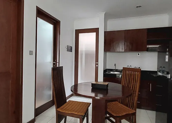 Aparthotel Sekuta 3*