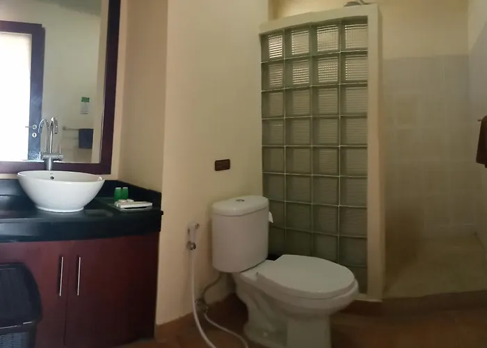 Apartahotel Sekuta 3*